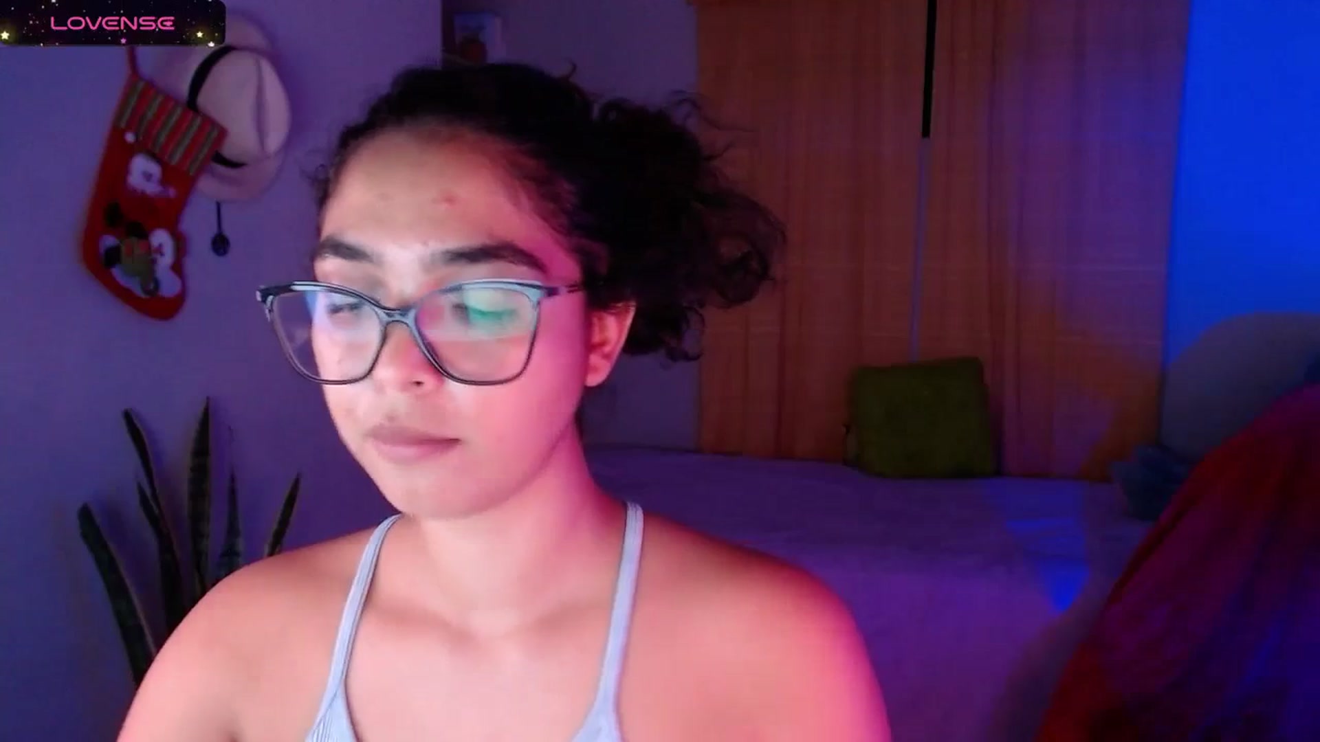 Gallery image thumbnail from Ariagaleo's myfreecams stream on, 01/17/2024, 03:56 image 8 of 20