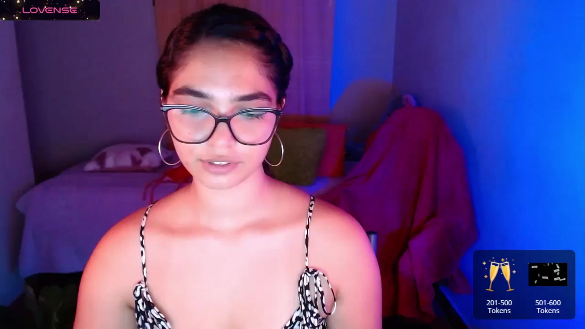 Gallery image thumbnail from Ariagaleo's myfreecams stream on, 01/20/2024, 19:38 image 6 of 20