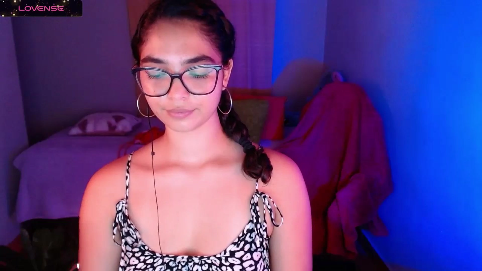 Gallery image thumbnail from Ariagaleo's myfreecams stream on, 01/20/2024, 19:38 image 12 of 20