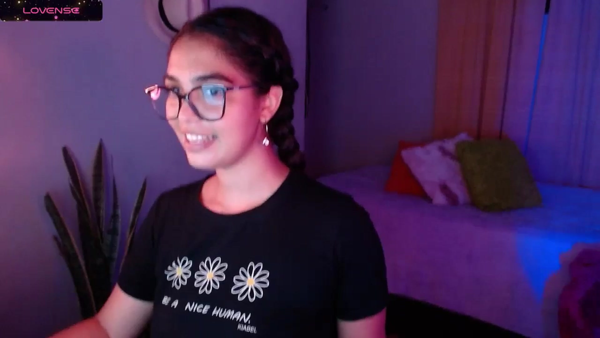 Gallery image thumbnail from Ariagaleo's myfreecams stream on, 01/22/2024, 23:41 image 7 of 20