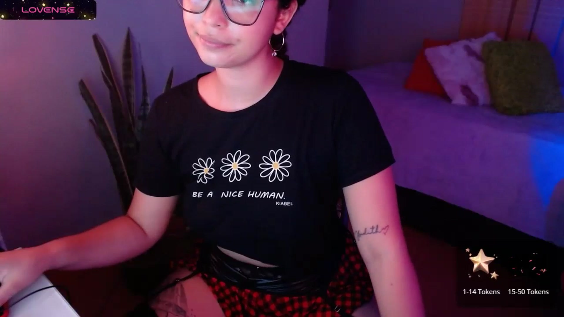 Gallery image thumbnail from Ariagaleo's myfreecams stream on, 01/23/2024, 24:14 image 5 of 20