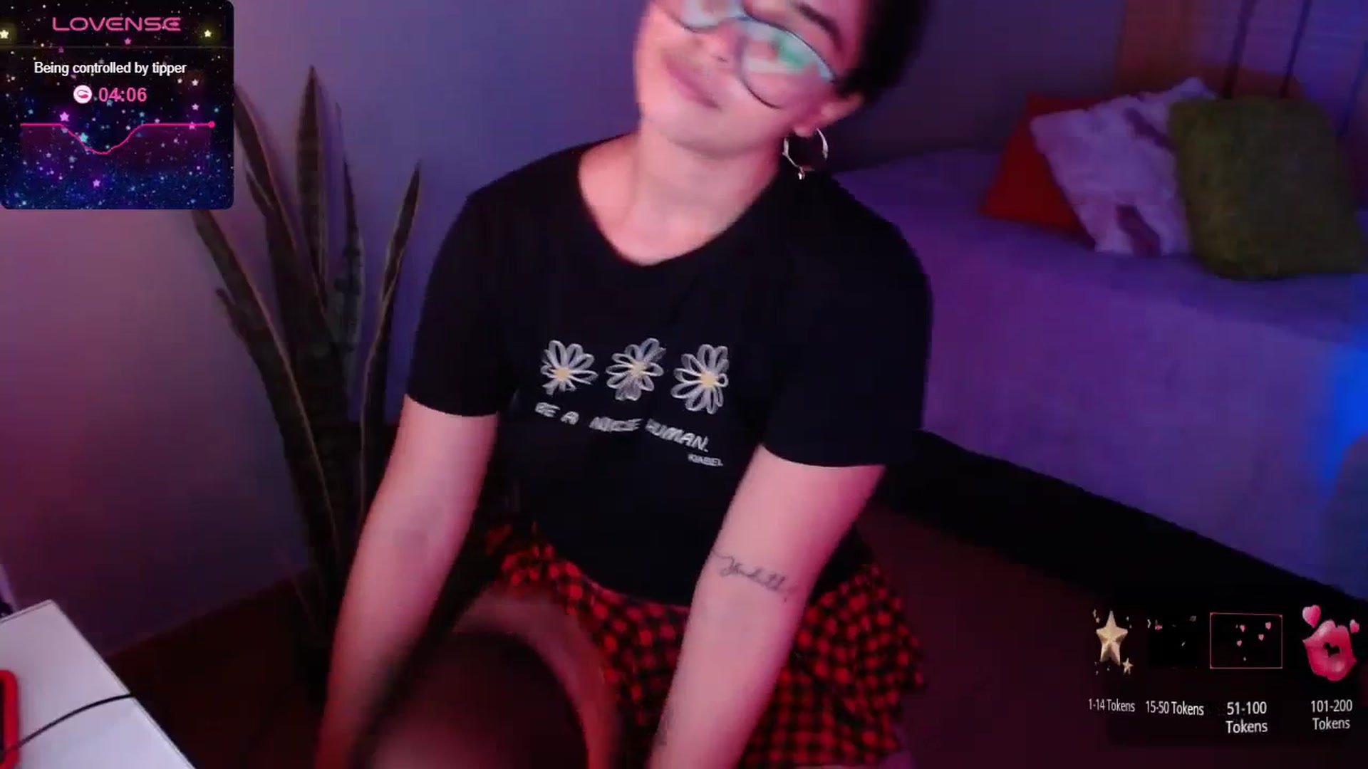 Gallery image thumbnail from Ariagaleo's myfreecams stream on, 01/23/2024, 24:14 image 11 of 20
