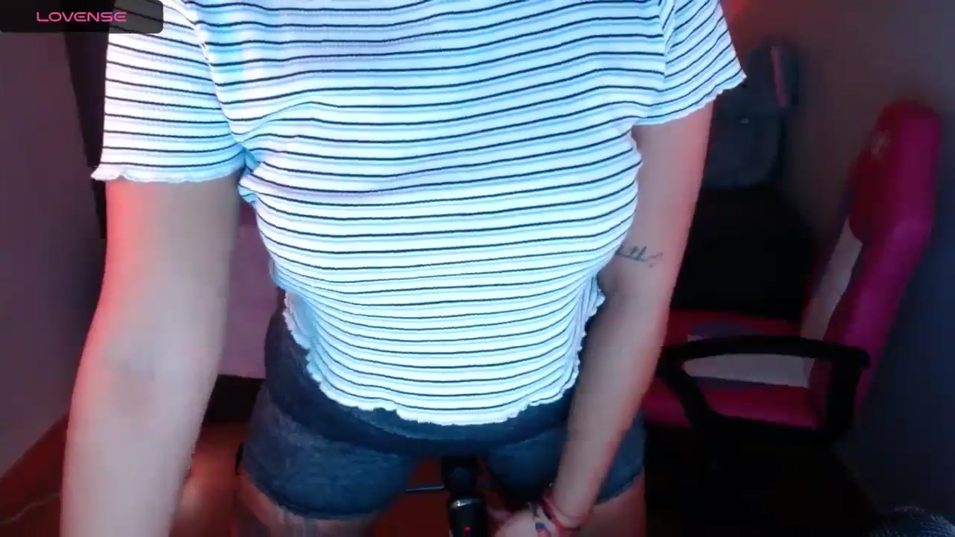 Gallery image thumbnail from Ariagaleo's myfreecams stream on, 03/16/2024, 17:33 image 6 of 20