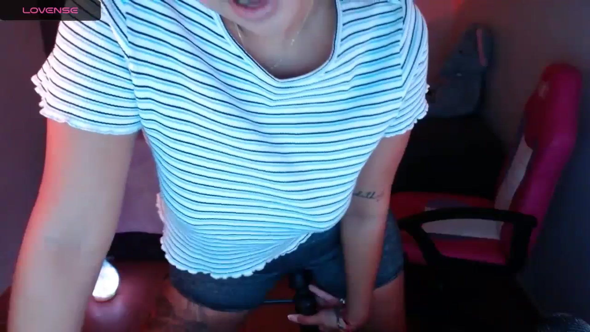 Gallery image thumbnail from Ariagaleo's myfreecams stream on, 03/16/2024, 17:33 image 7 of 20