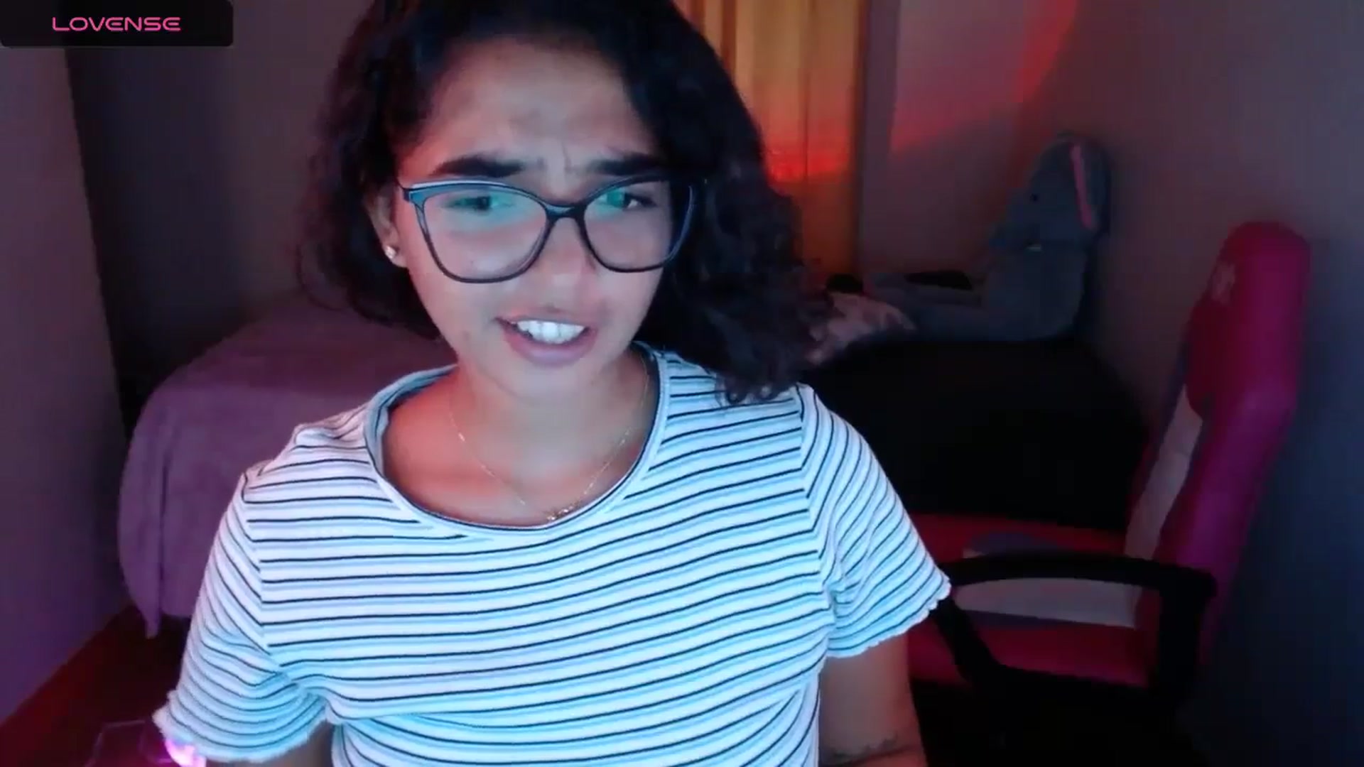 Gallery image thumbnail from Ariagaleo's myfreecams stream on, 03/16/2024, 18:26 image 15 of 20