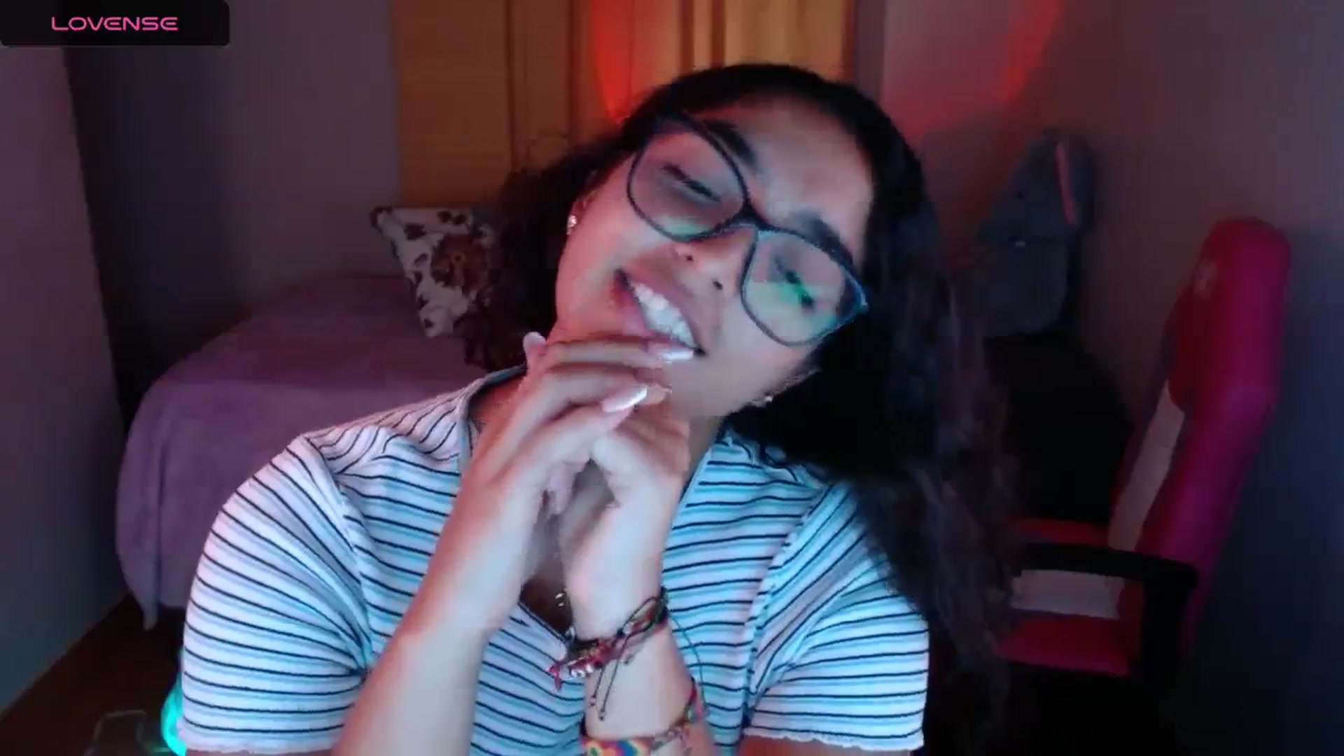 Gallery image thumbnail from Ariagaleo's myfreecams stream on, 03/16/2024, 18:26 image 5 of 20