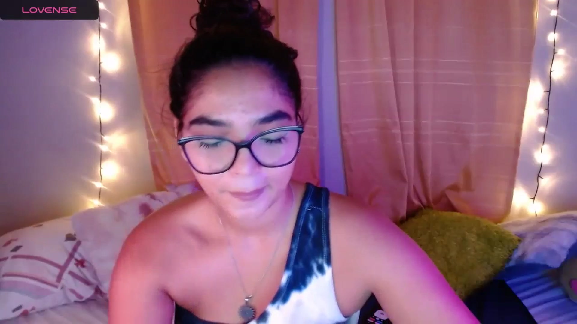 Gallery image thumbnail from Ariagaleo's myfreecams stream on, 04/05/2024, 17:05 image 9 of 20