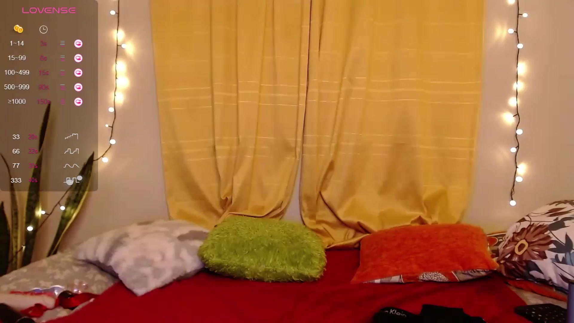 Gallery image thumbnail from Ariagaleo's myfreecams stream on, 05/03/2024, 01:06 image 17 of 20