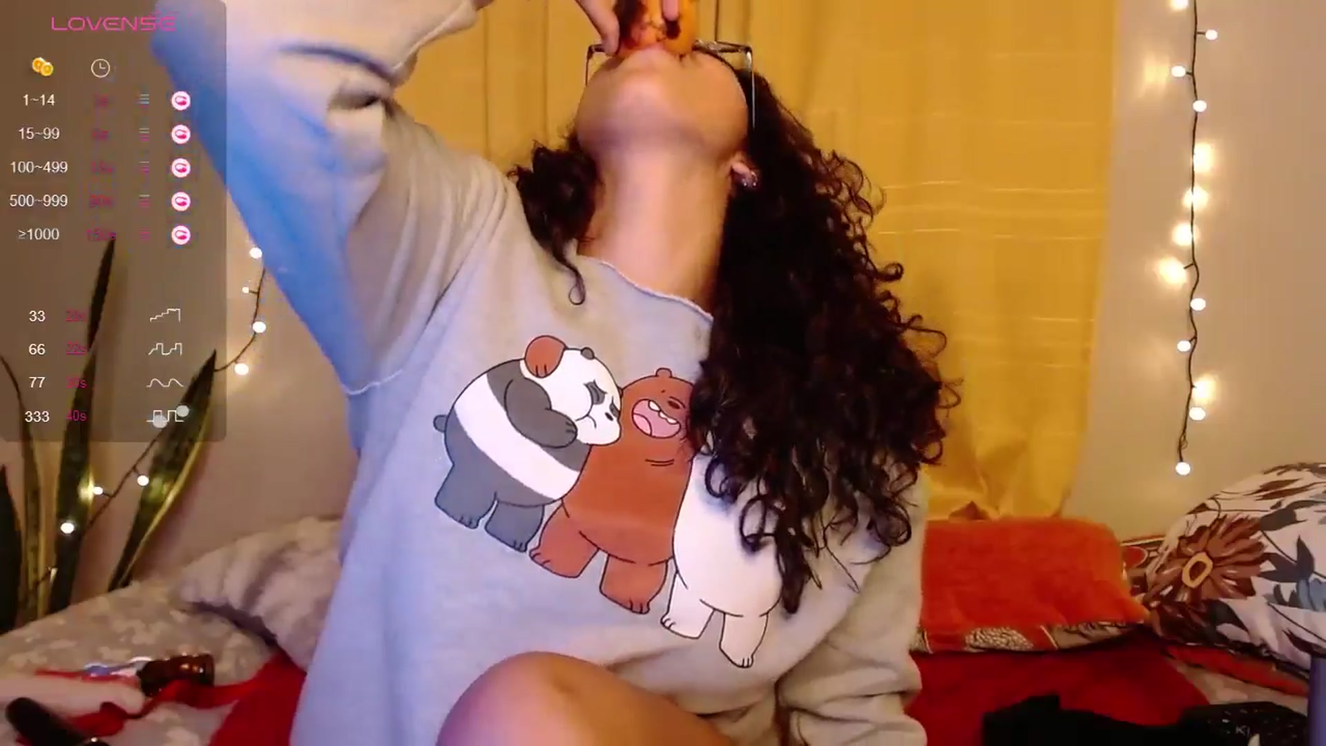 Gallery image thumbnail from Ariagaleo's myfreecams stream on, 05/03/2024, 01:06 image 20 of 20