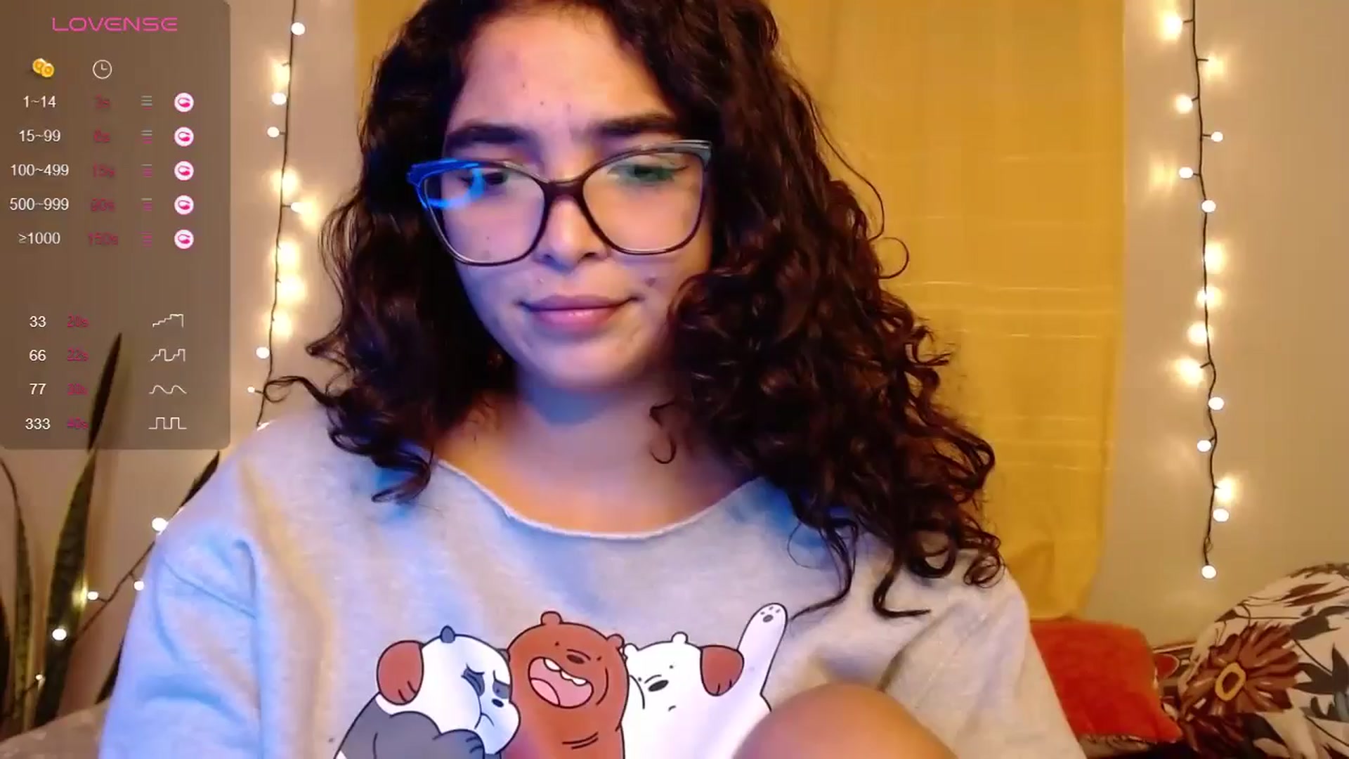 Gallery image thumbnail from Ariagaleo's myfreecams stream on, 05/03/2024, 01:06 image 1 of 20
