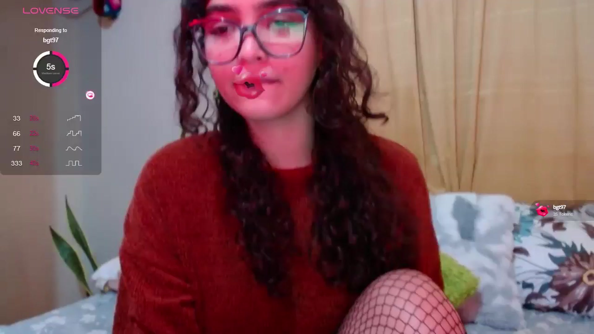 Gallery image thumbnail from Ariagaleo's myfreecams stream on, 05/10/2024, 19:18 image 1 of 20