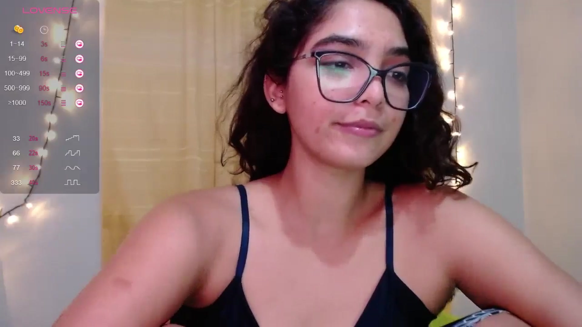 Gallery image thumbnail from Ariagaleo's myfreecams stream on, 05/16/2024, 23:36 image 13 of 20
