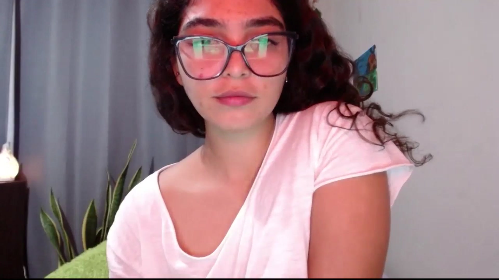 Gallery image thumbnail from Ariagaleo's myfreecams stream on, 05/20/2024, 01:44 image 19 of 20