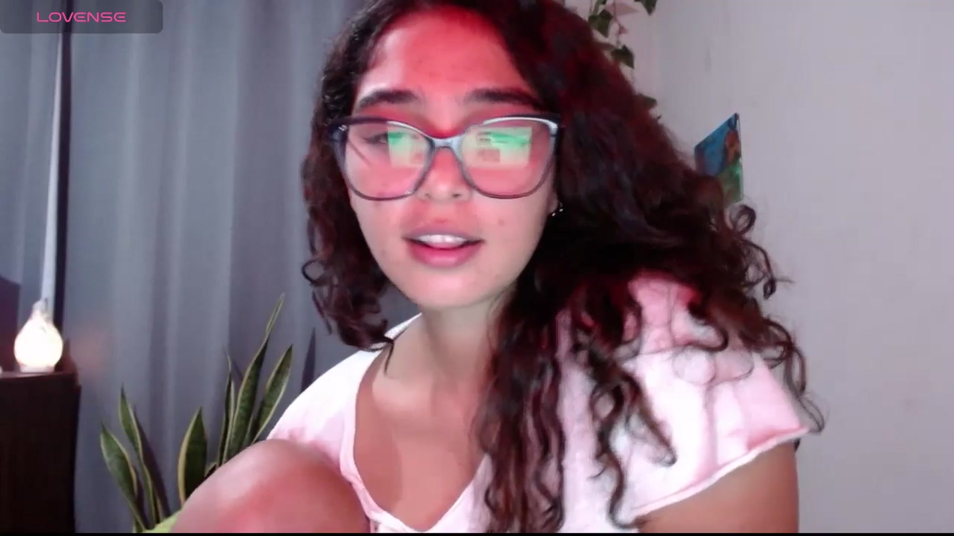 Gallery image thumbnail from Ariagaleo's myfreecams stream on, 05/20/2024, 02:28 image 2 of 20