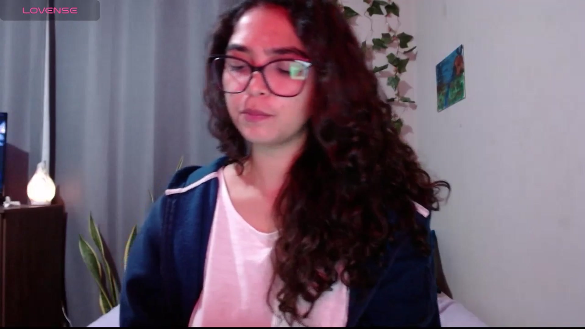 Gallery image thumbnail from Ariagaleo's myfreecams stream on, 05/20/2024, 05:17 image 2 of 20