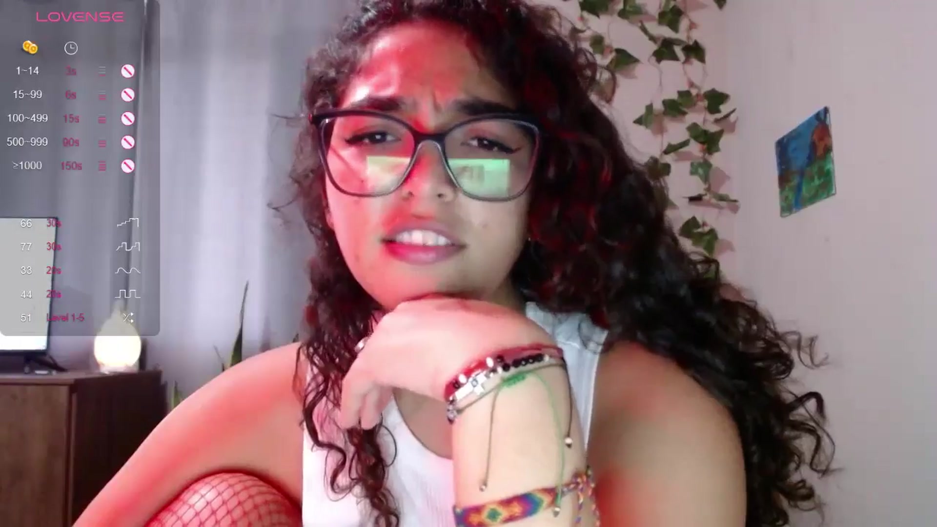 Gallery image thumbnail from Ariagaleo's myfreecams stream on, 05/22/2024, 20:18 image 19 of 20