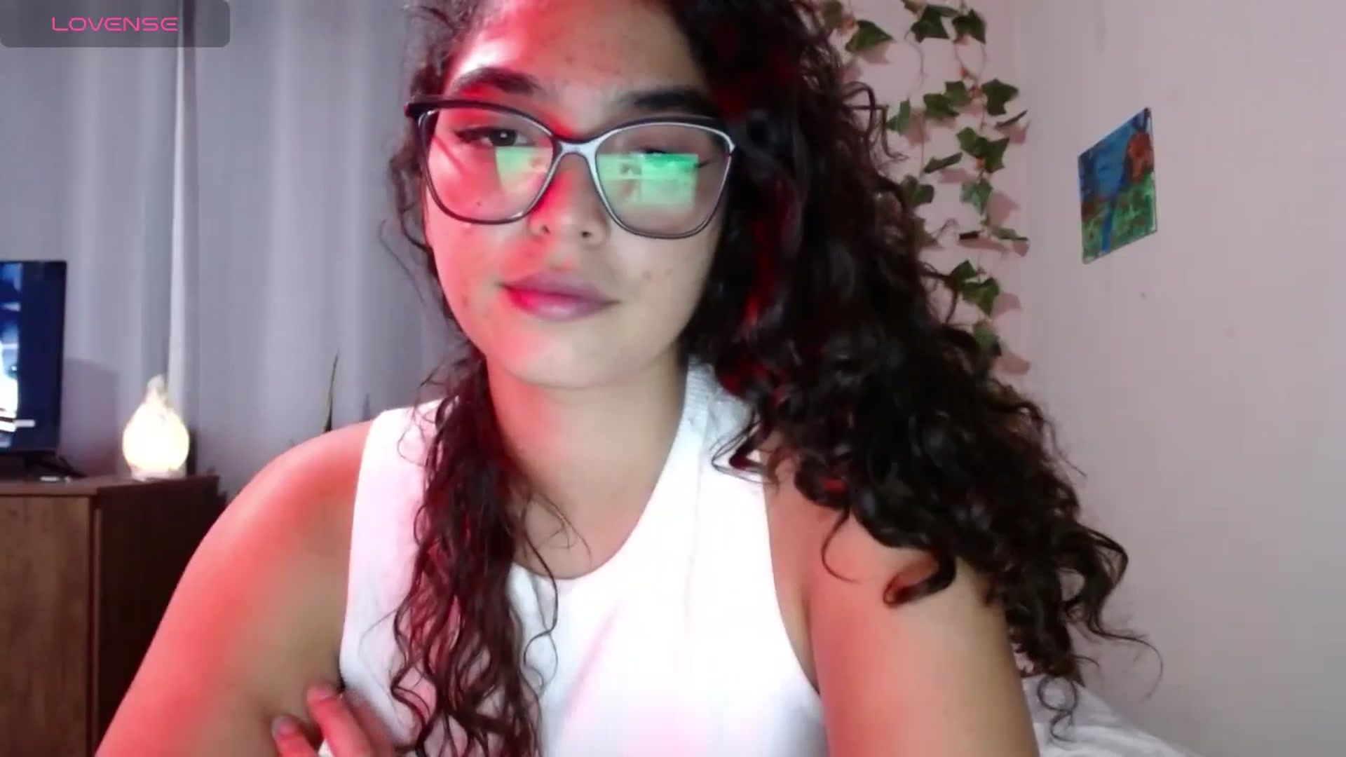 Gallery image thumbnail from Ariagaleo's myfreecams stream on, 05/22/2024, 21:44 image 3 of 20