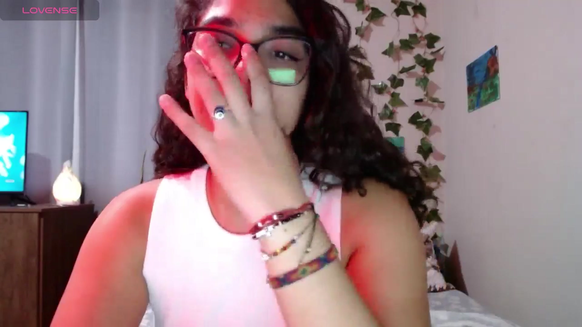 Gallery image thumbnail from Ariagaleo's myfreecams stream on, 05/22/2024, 21:44 image 10 of 20