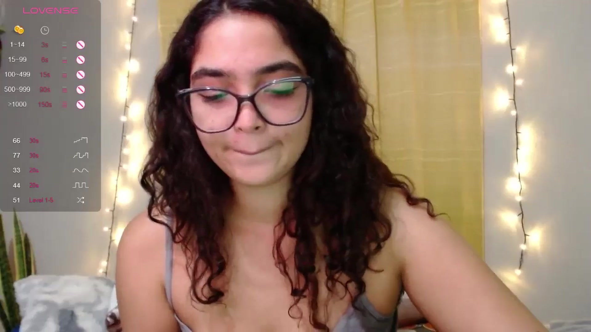 Gallery image thumbnail from Ariagaleo's myfreecams stream on, 05/23/2024, 22:04 image 20 of 20