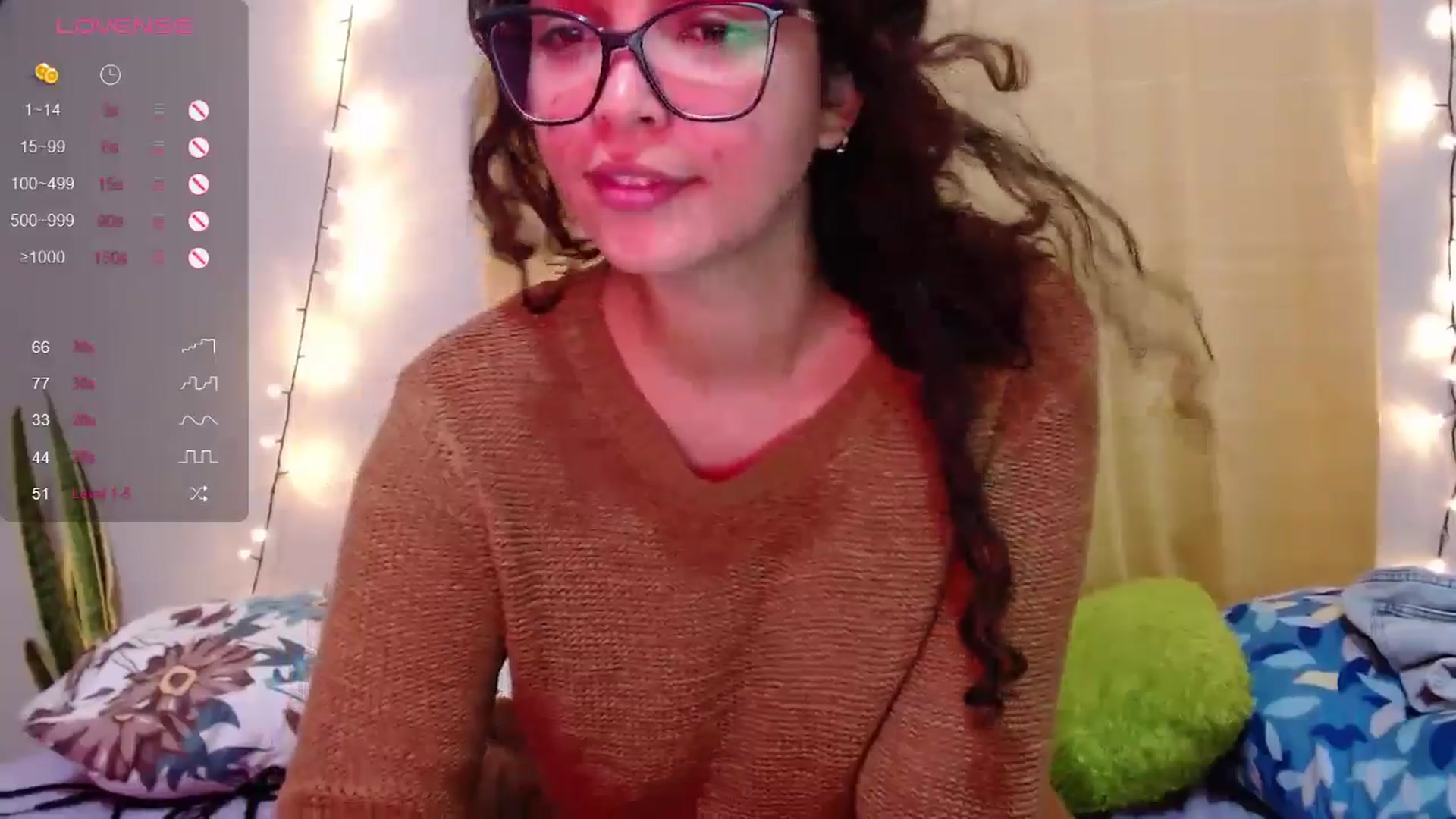 Gallery image thumbnail from Ariagaleo's myfreecams stream on, 05/25/2024, 24:35 image 2 of 20