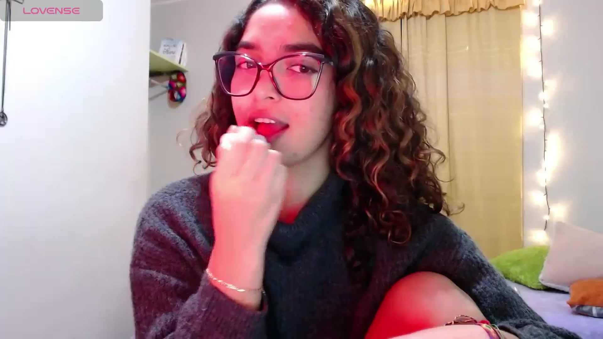 Gallery image thumbnail from Ariagaleo's myfreecams stream on, 05/31/2024, 19:17 image 9 of 20