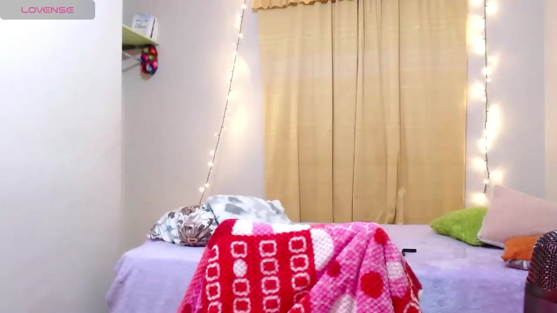 Gallery image thumbnail from Ariagaleo's myfreecams stream on, 05/31/2024, 20:58 image 15 of 20