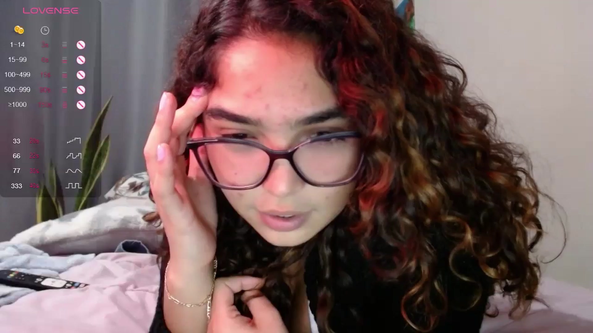 Gallery image thumbnail from Ariagaleo's myfreecams stream on, 06/05/2024, 03:54 image 19 of 20