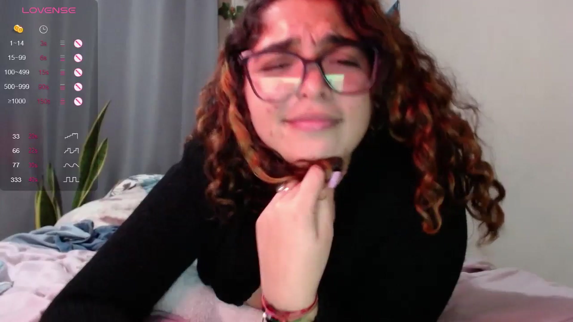 Gallery image thumbnail from Ariagaleo's myfreecams stream on, 06/05/2024, 04:23 image 6 of 20