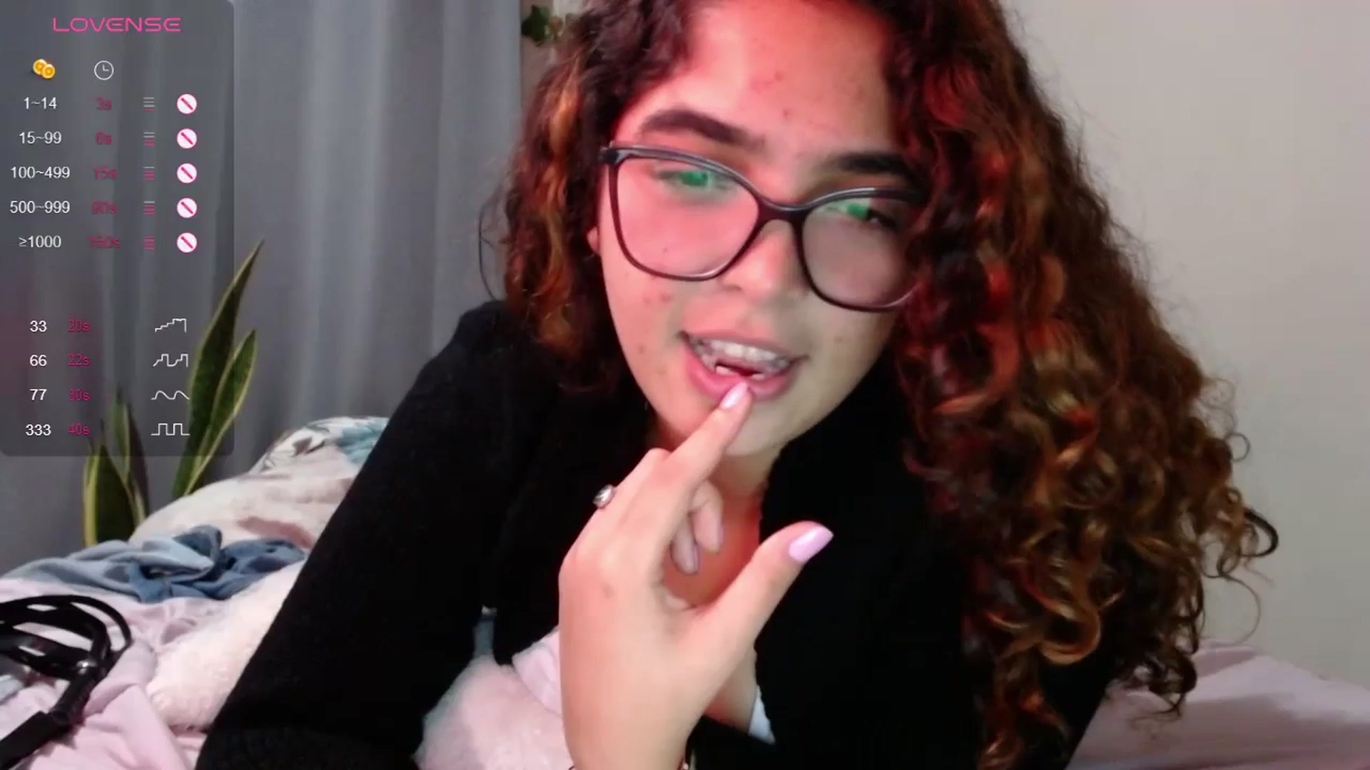 Gallery image thumbnail from Ariagaleo's myfreecams stream on, 06/05/2024, 04:23 image 10 of 20