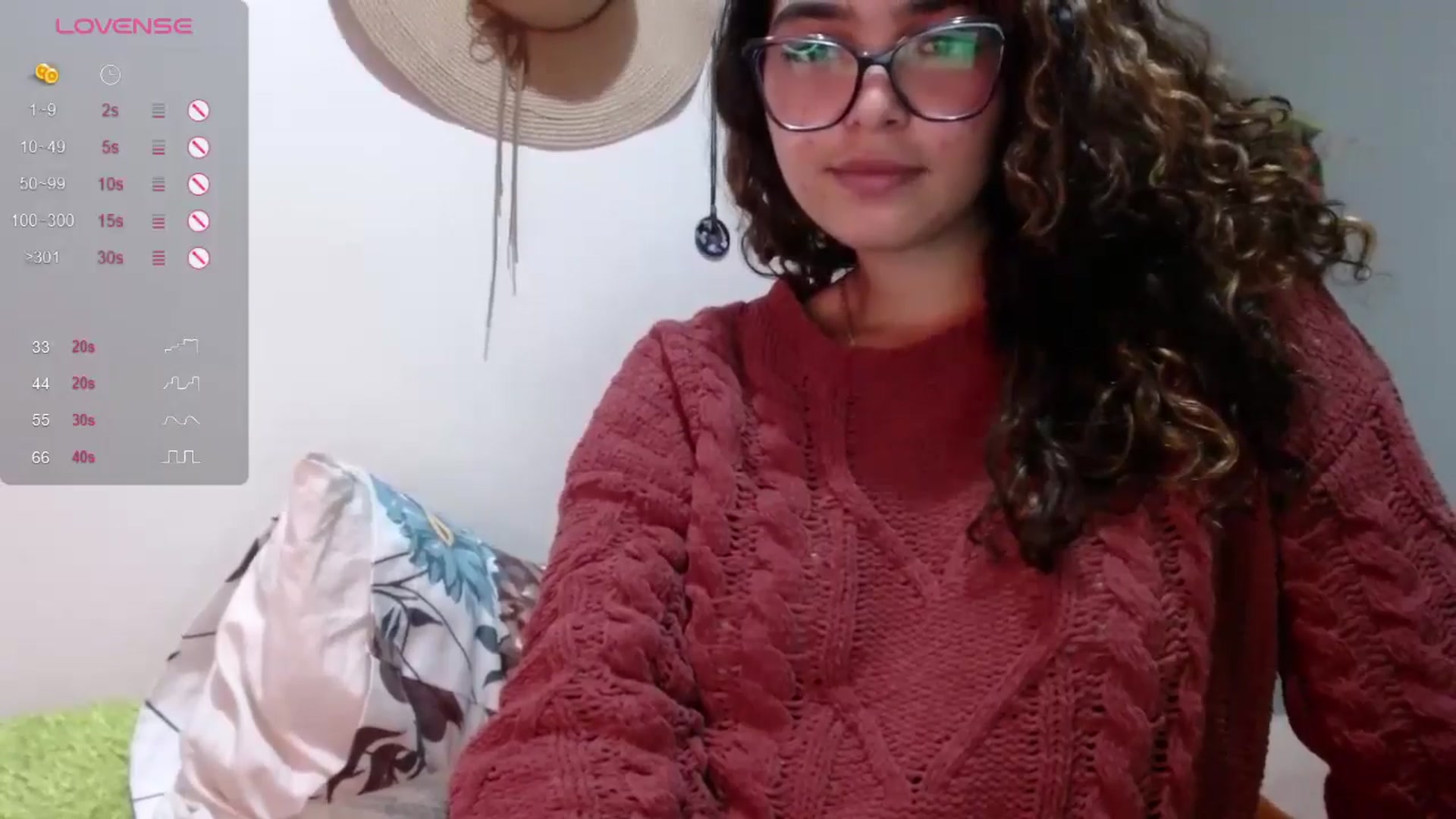 Gallery image thumbnail from Ariagaleo's myfreecams stream on, 06/11/2024, 23:33 image 19 of 20