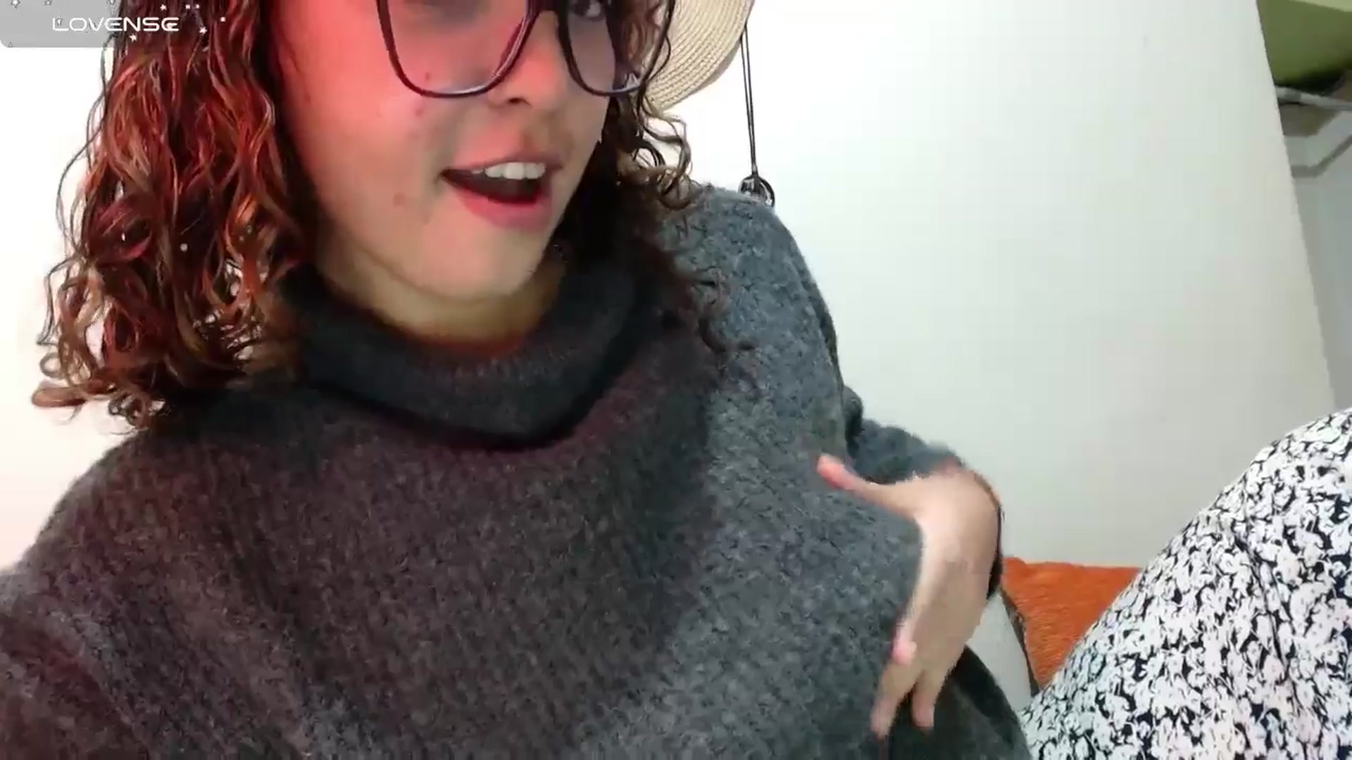 Gallery image thumbnail from Ariagaleo's myfreecams stream on, 06/14/2024, 24:49 image 2 of 20