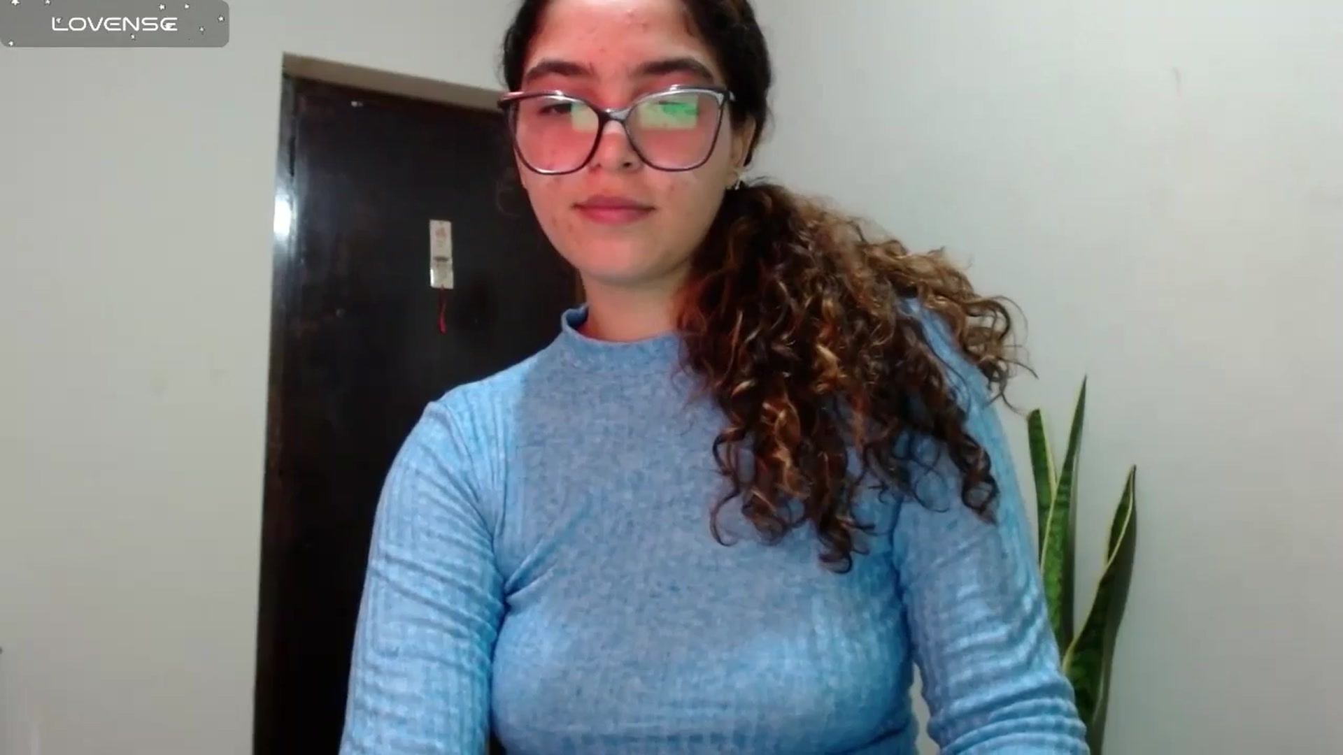 Gallery image thumbnail from Ariagaleo's myfreecams stream on, 06/14/2024, 23:18 image 19 of 20