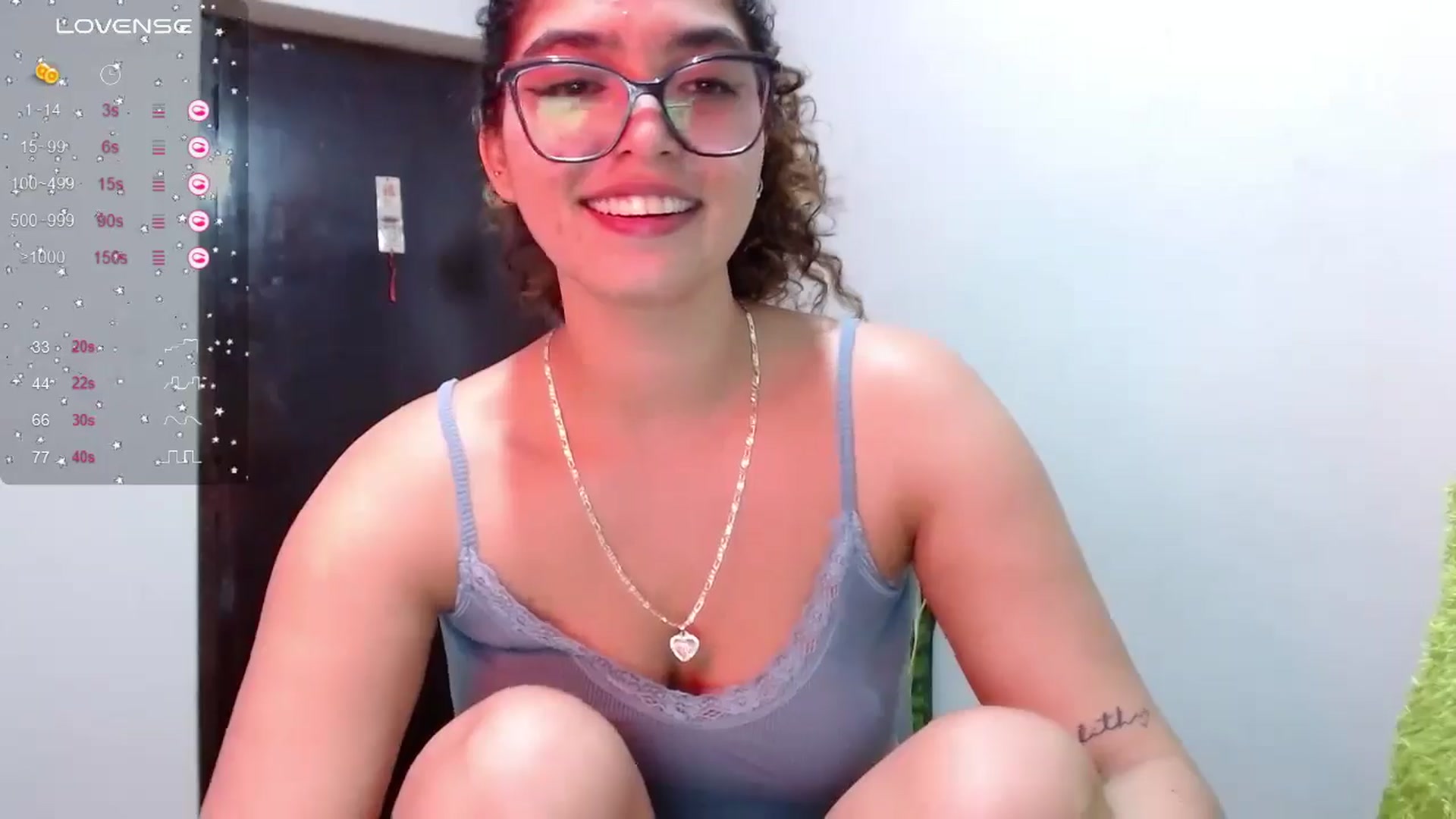 Gallery image thumbnail from Ariagaleo's myfreecams stream on, 06/16/2024, 07:31 image 5 of 20