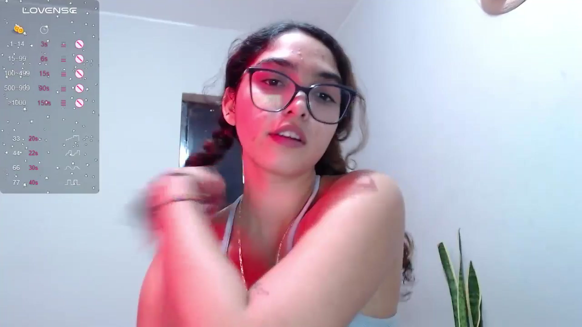 Gallery image thumbnail from Ariagaleo's myfreecams stream on, 06/17/2024, 04:01 image 7 of 20