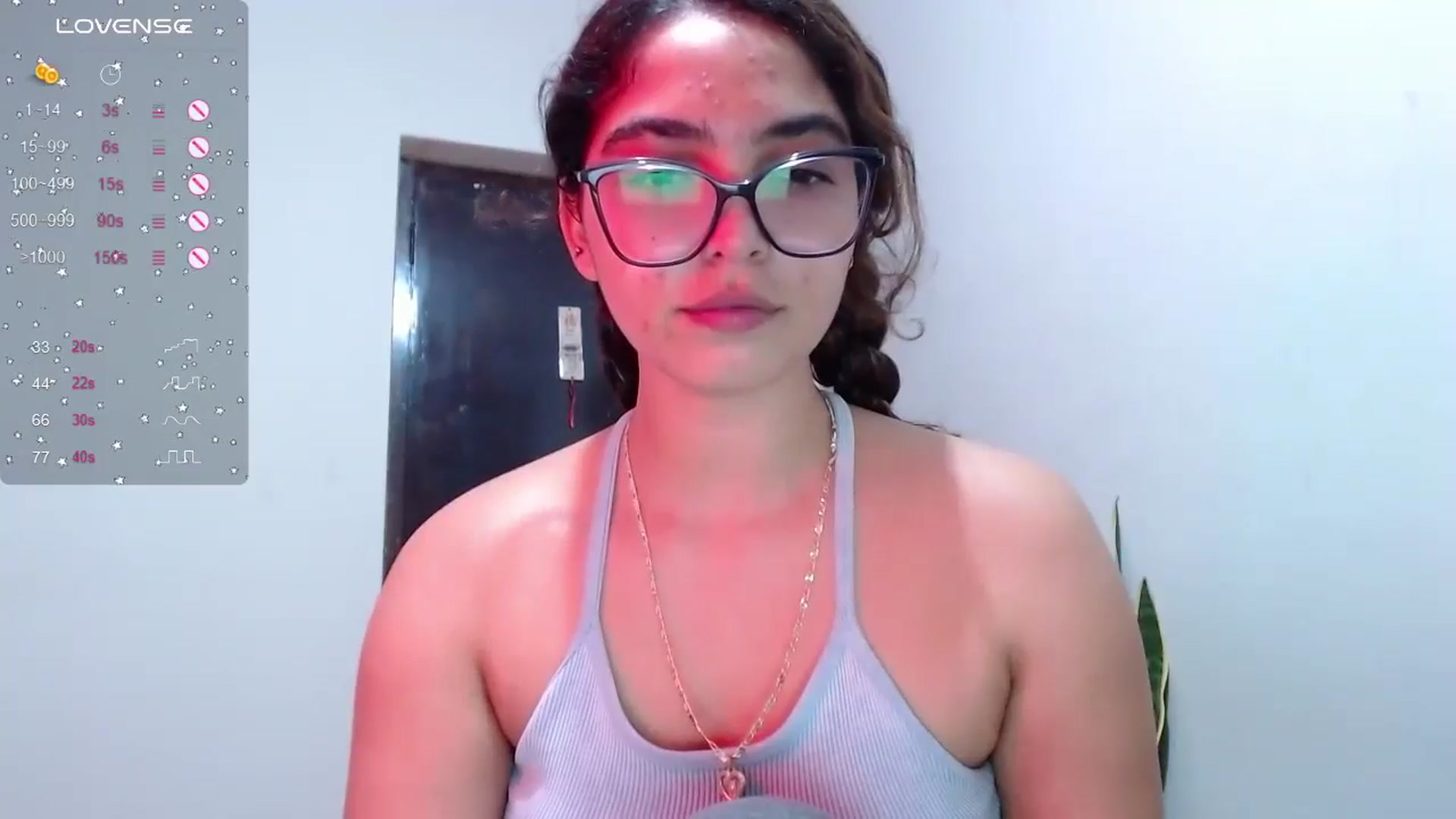 Gallery image thumbnail from Ariagaleo's myfreecams stream on, 06/17/2024, 04:01 image 3 of 20
