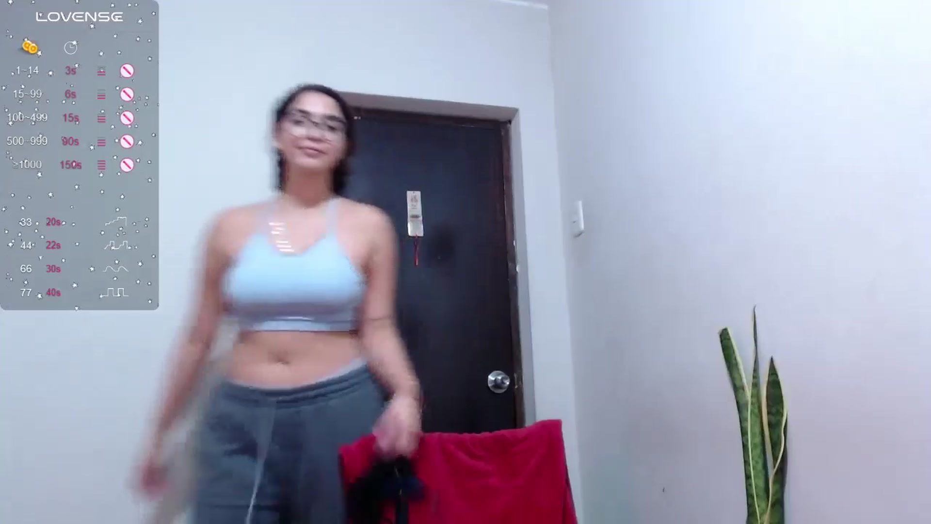 Gallery image thumbnail from Ariagaleo's myfreecams stream on, 06/17/2024, 04:01 image 13 of 20