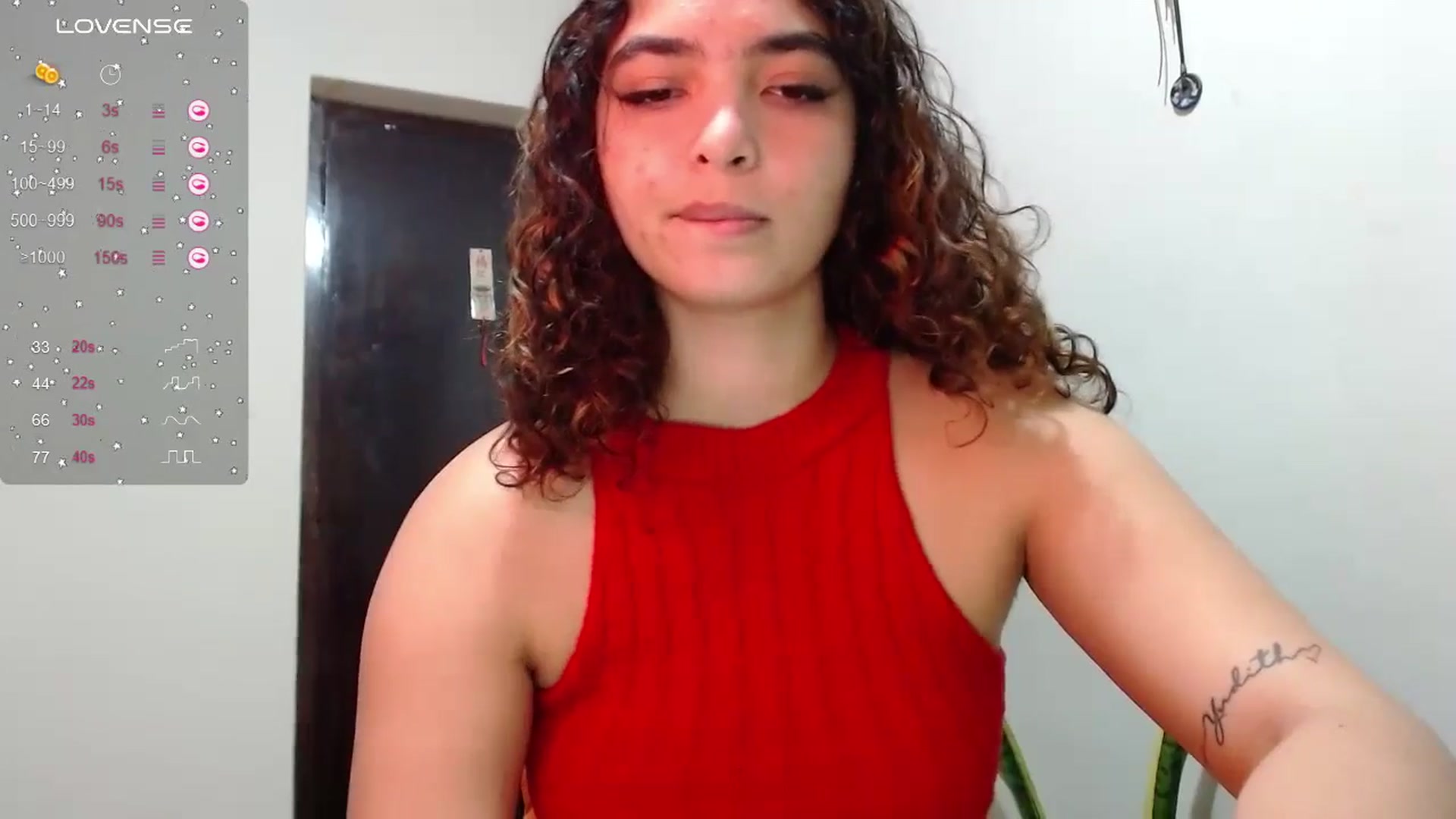 Gallery image thumbnail from Ariagaleo's myfreecams stream on, 06/23/2024, 20:38 image 13 of 20