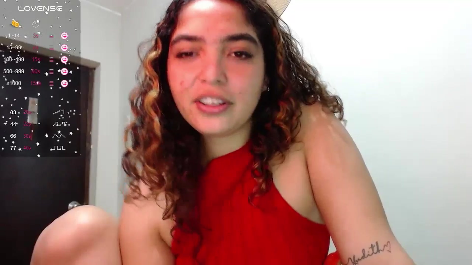 Gallery image thumbnail from Ariagaleo's myfreecams stream on, 06/23/2024, 20:38 image 20 of 20