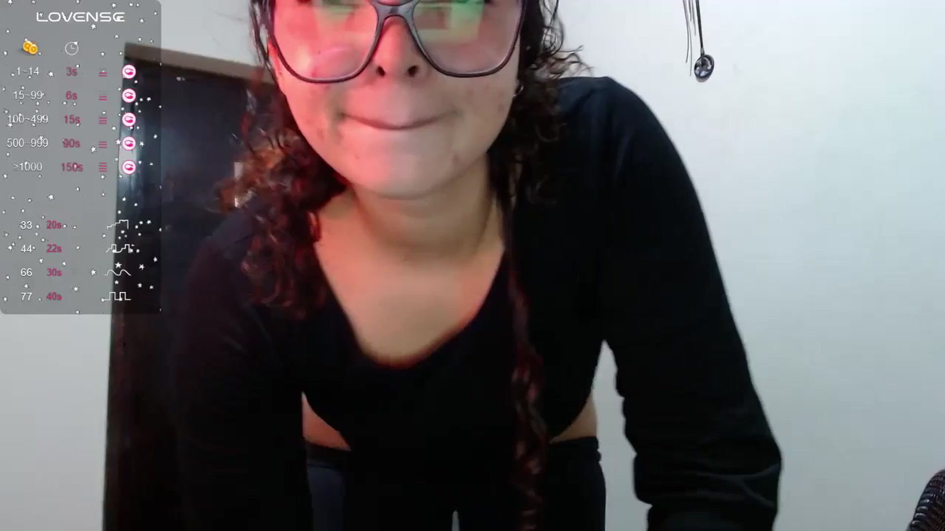Gallery image thumbnail from Ariagaleo's myfreecams stream on, 06/26/2024, 20:31 image 18 of 20