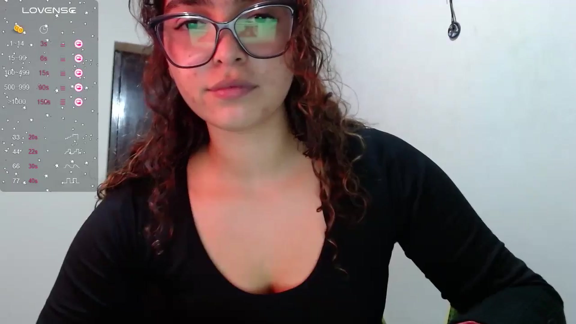 Gallery image thumbnail from Ariagaleo's myfreecams stream on, 06/26/2024, 22:15 image 14 of 20