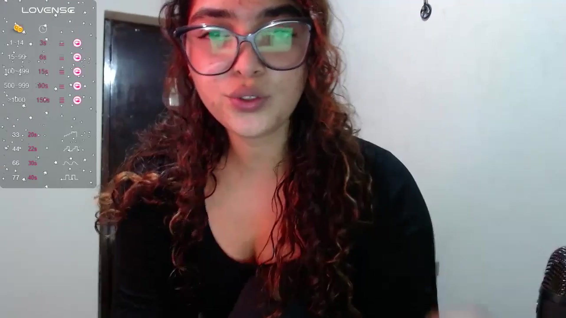 Gallery image thumbnail from Ariagaleo's myfreecams stream on, 06/26/2024, 22:15 image 10 of 20