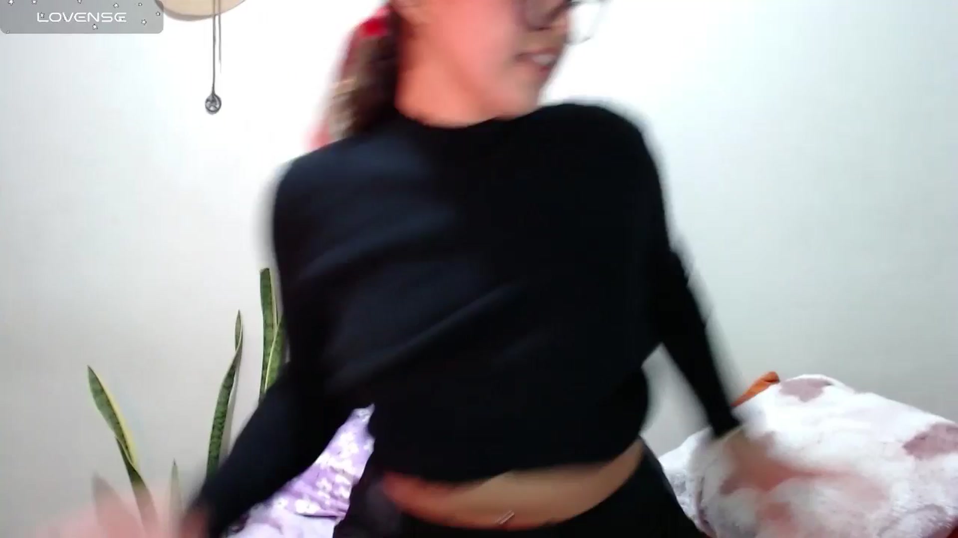 Gallery image thumbnail from Ariagaleo's myfreecams stream on, 07/05/2024, 24:00 image 9 of 20