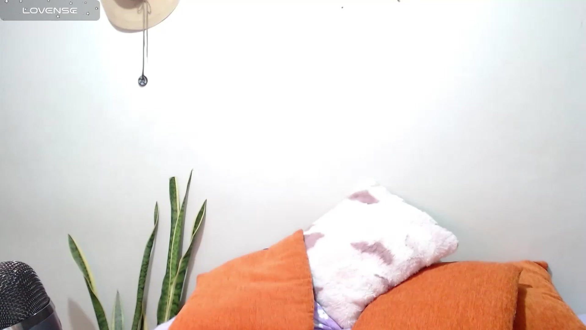 Gallery image thumbnail from Ariagaleo's myfreecams stream on, 07/05/2024, 24:46 image 11 of 20