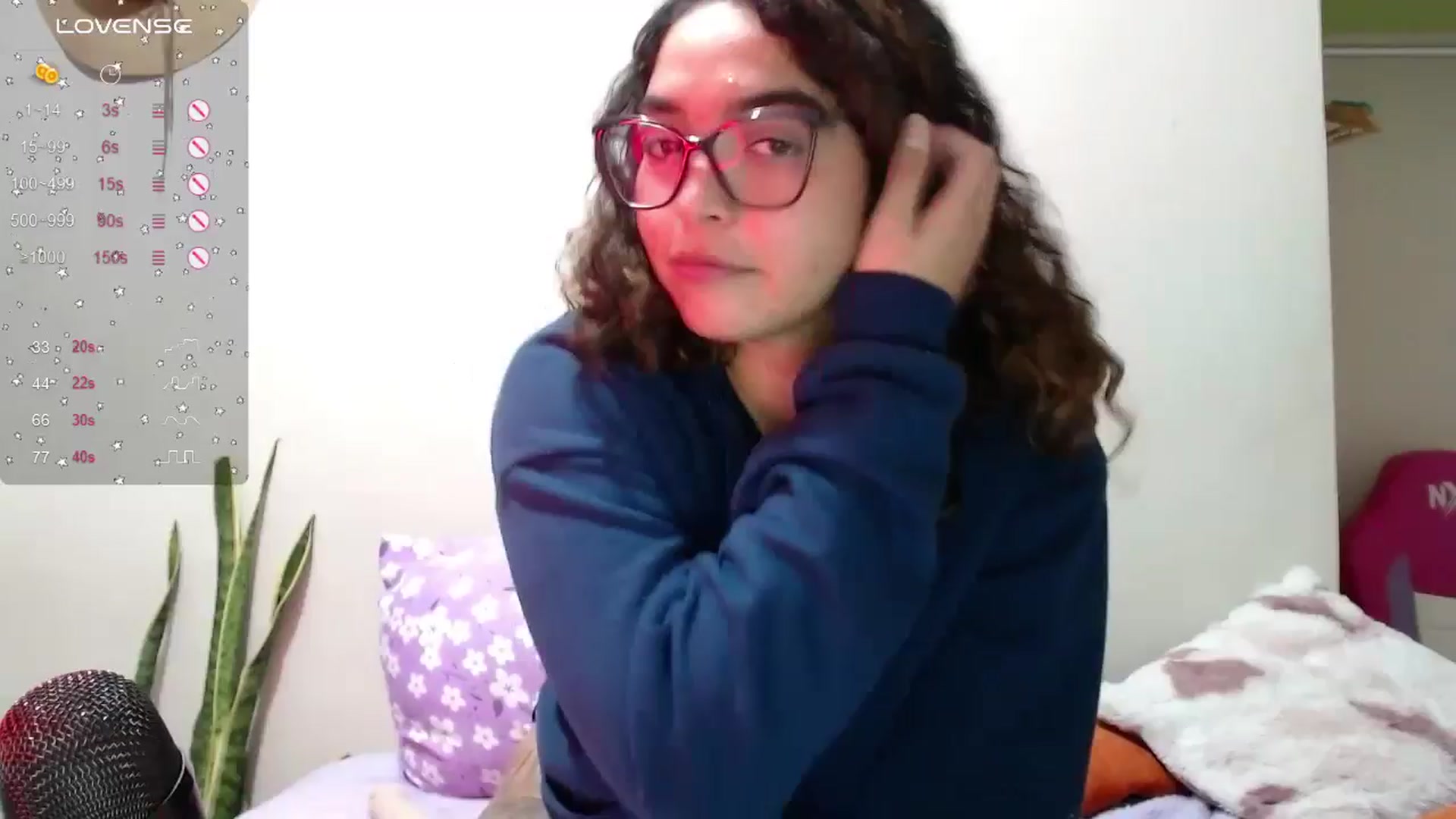 Gallery image thumbnail from Ariagaleo's myfreecams stream on, 07/05/2024, 23:23 image 10 of 20