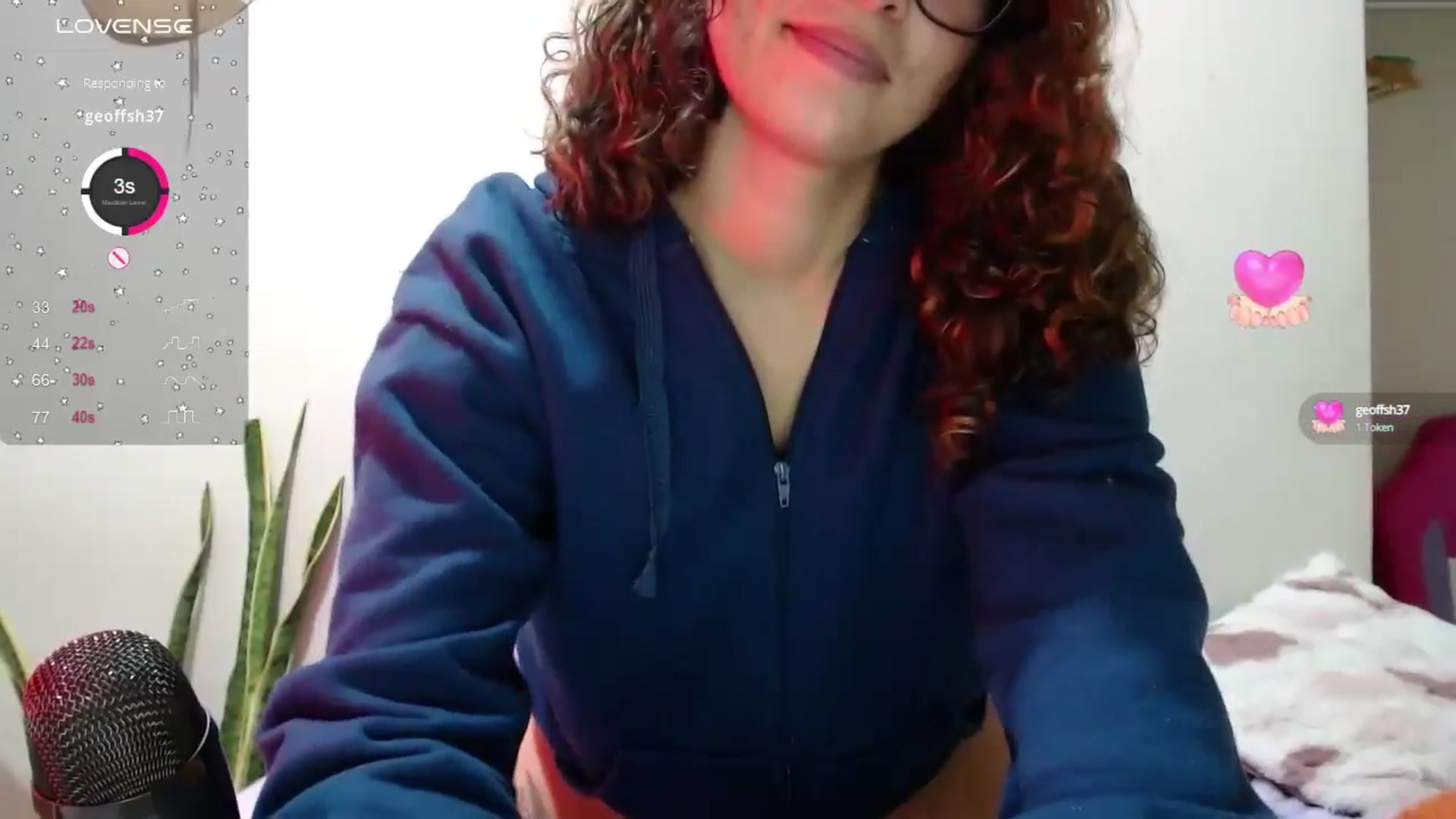 Gallery image thumbnail from Ariagaleo's myfreecams stream on, 07/06/2024, 24:42 image 4 of 20