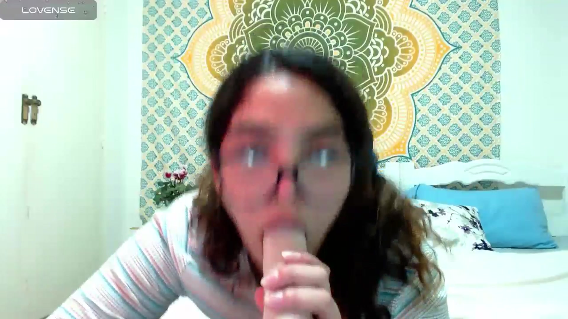 Gallery image thumbnail from Ariagaleo's myfreecams stream on, 07/18/2024, 24:00 image 20 of 20