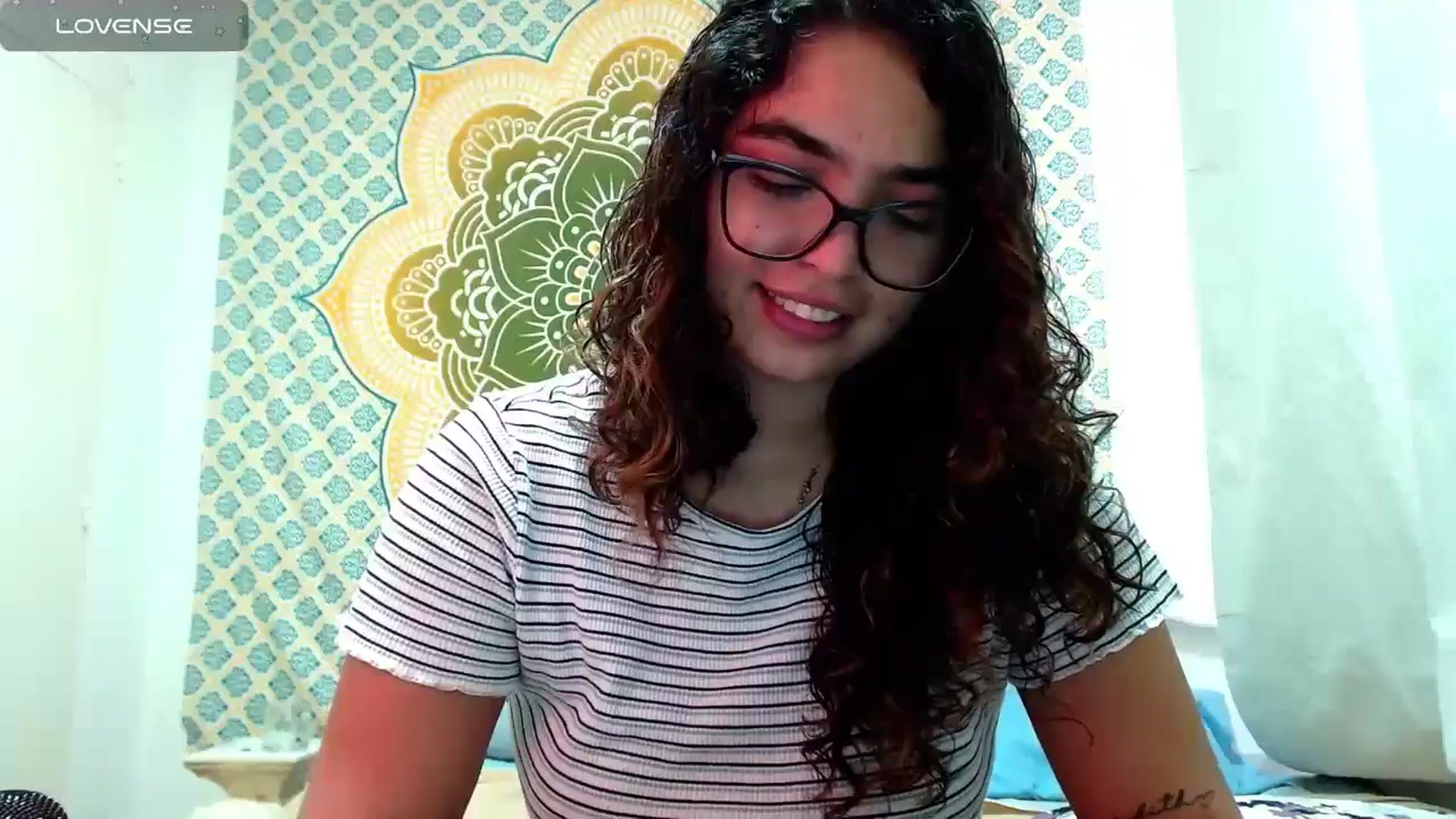 Gallery image thumbnail from Ariagaleo's myfreecams stream on, 07/23/2024, 19:30 image 16 of 20