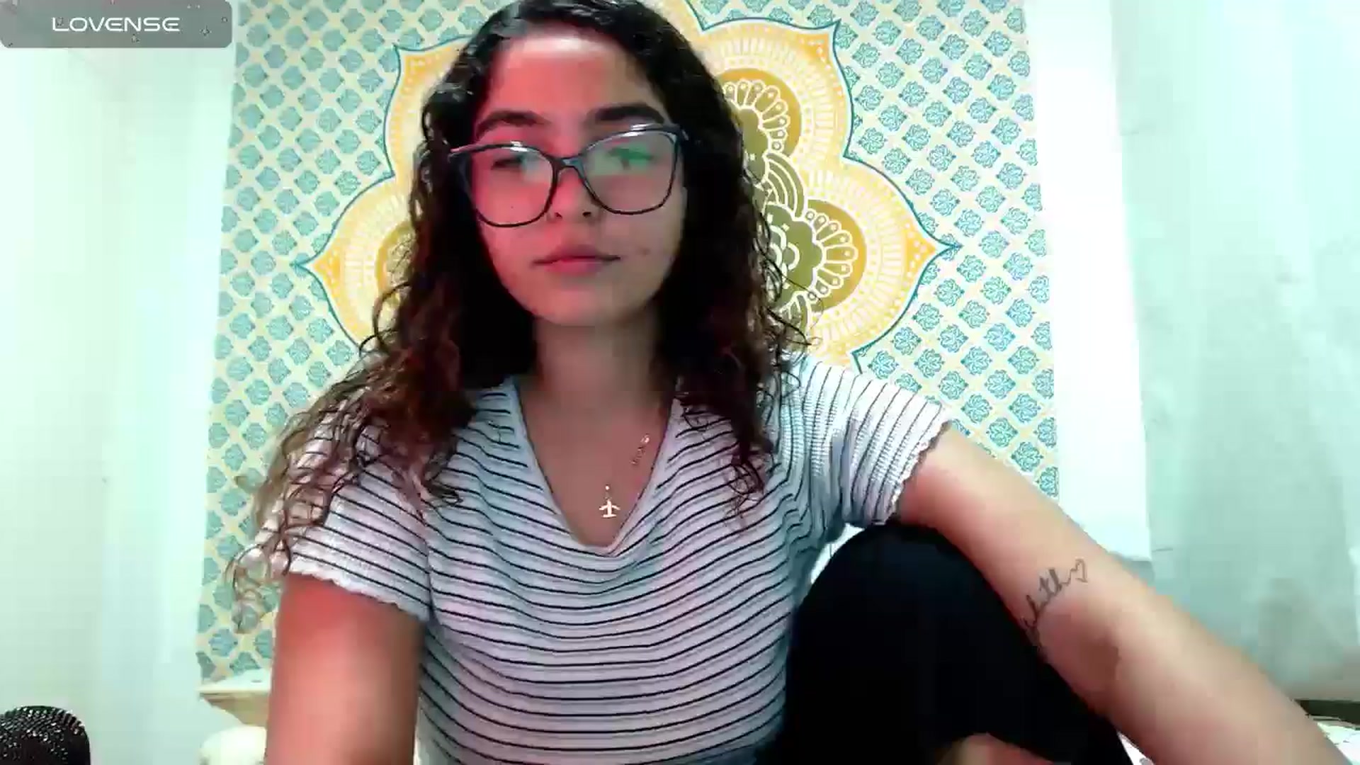Gallery image thumbnail from Ariagaleo's myfreecams stream on, 07/23/2024, 19:30 image 13 of 20