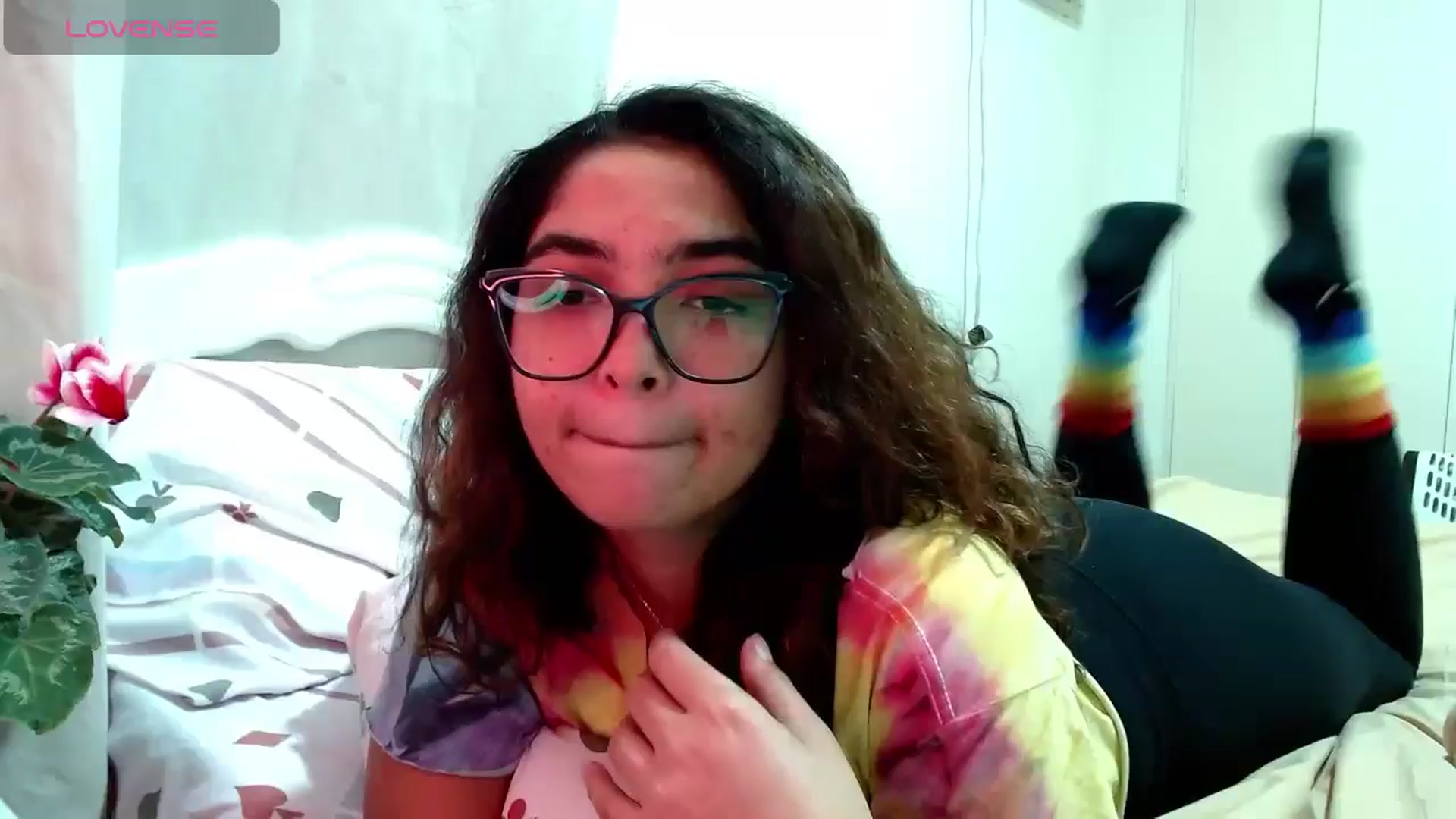 Gallery image thumbnail from Ariagaleo's myfreecams stream on, 07/28/2024, 19:41 image 1 of 20