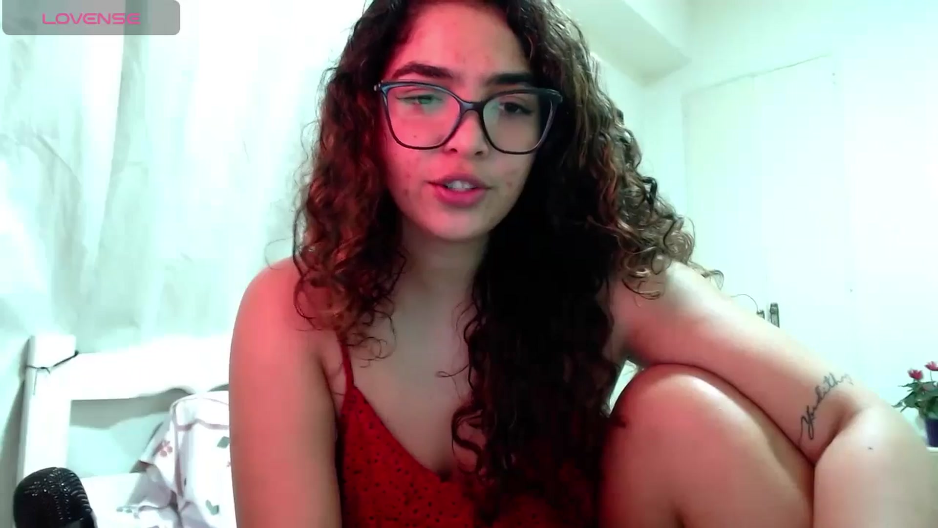 Gallery image thumbnail from Ariagaleo's myfreecams stream on, 08/01/2024, 22:07 image 7 of 20